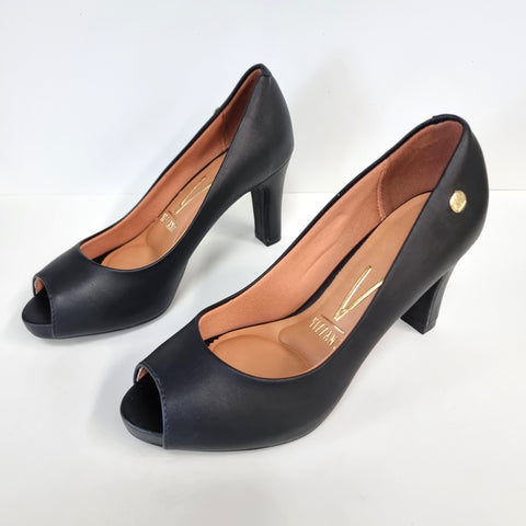 Vizzano 1840-300 Mid Heel Peep-toe Pump in Black Napa