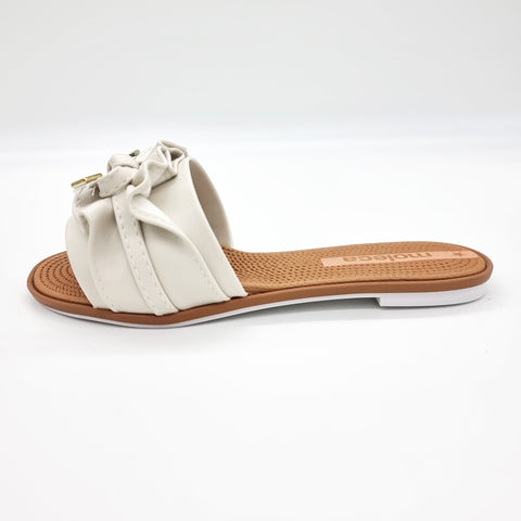 Moleca 5297-446 Ruffled Slip-on Sandal in Off White