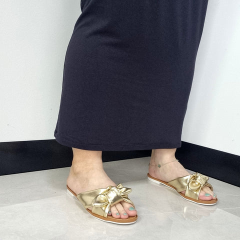 Moleca 5297-456 Slip-on Sandal in Gold