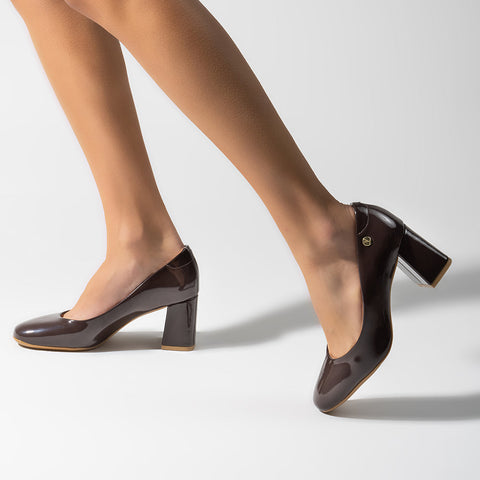 Vizzano 1446-100 Block Heel Square Toe Pump in Black Napa