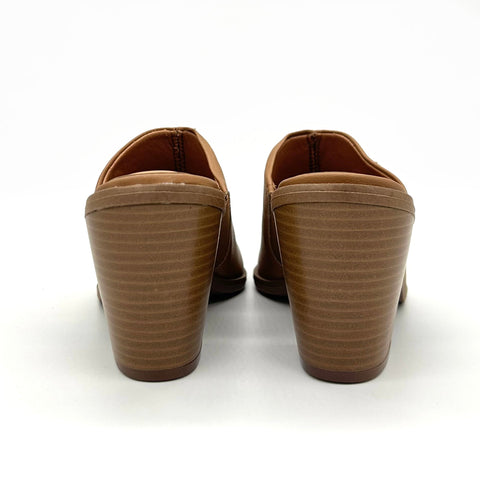 Vizzano 1323-200 Block Heel Pointy Toe Mule in Camel Napa