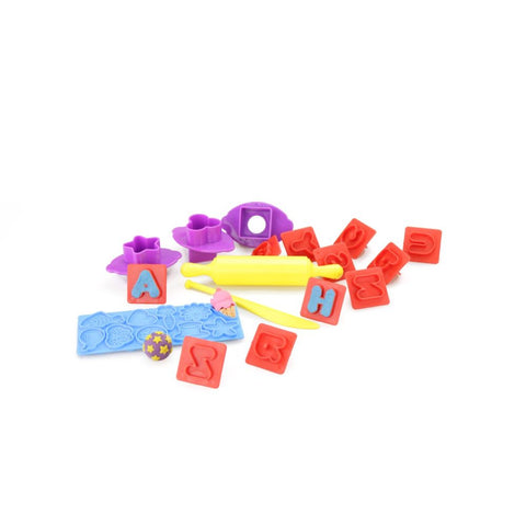 Super Dough Playing At School With Book - Estrela